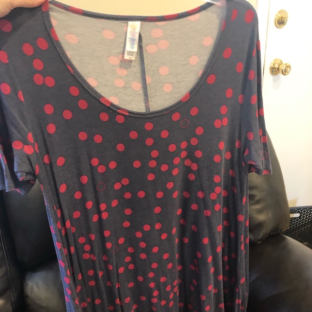 LulaRoe Perfect polka dot tee